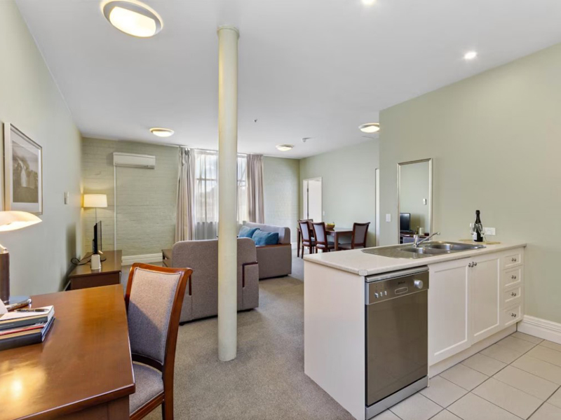 one-bedroom-apartment-1-